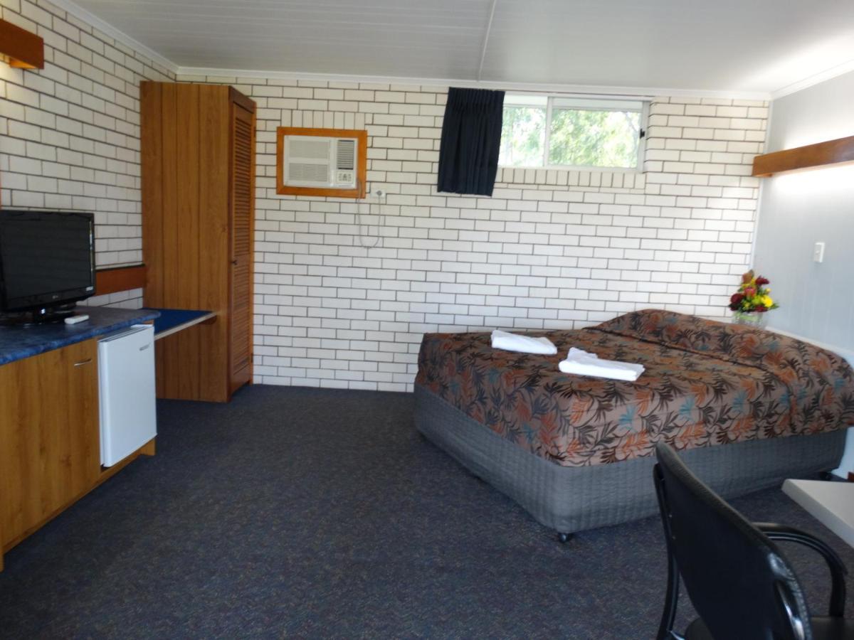 Gayndah A Motel Luaran gambar